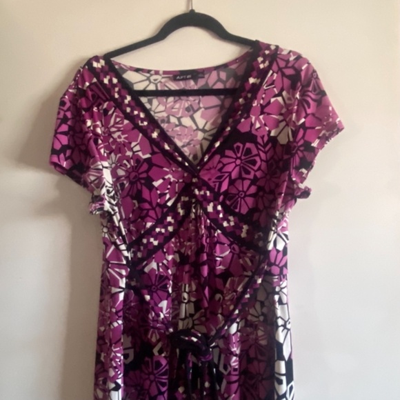 Apt 9 Dress - Picture 3 of 9